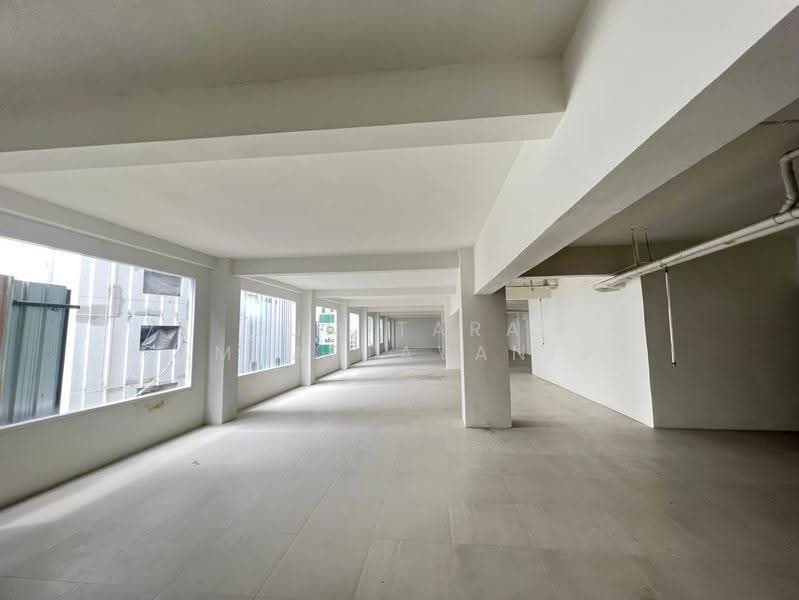 พื้นที่ให้เช่า สีลม สุรวงศ์ : Space for rent Silom, Surawong, กรุงเทพ, สี่พระยา, บางรัก, กรุงเทพ, 500 ตร.ม., พื้นที่ขายของ ให้เช่า, โดย Sumitara Sampattavanija, 500548404 - DDproperty.com
