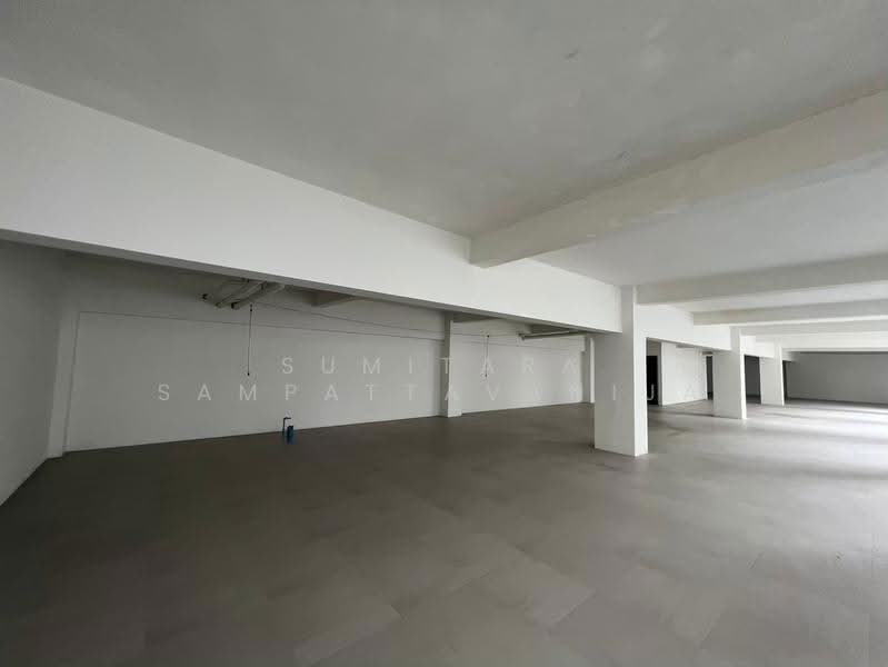 พื้นที่ให้เช่า สีลม สุรวงศ์ : Space for rent Silom, Surawong, กรุงเทพ, สี่พระยา, บางรัก, กรุงเทพ, 500 ตร.ม., พื้นที่ขายของ ให้เช่า, โดย Sumitara Sampattavanija, 500548404 - DDproperty.com