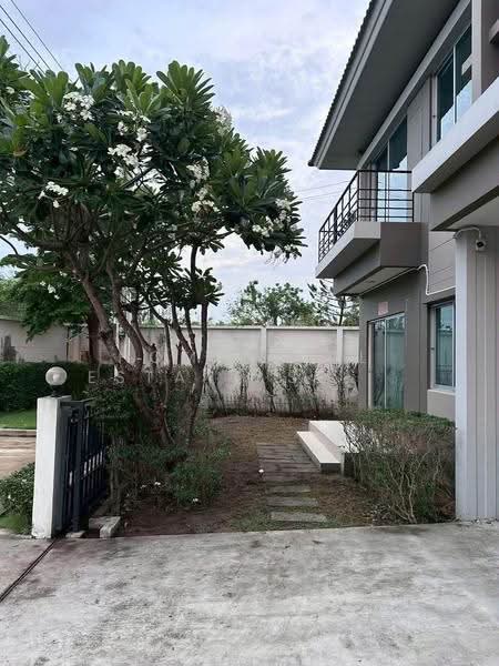 Life Bangkok Boulevard Ratchaphruek-Rattanatibet : ไลฟ์ บางกอก บูเลอวาร์ด ราชพฤกษ์ - รัตนาธิเบศร์, นนทบุรี, 11 ถ.ราชพฤกษ์, บางพลับ, ปากเกร็ด, นนทบุรี, 165 ตร.ม., บ้านเดี่ยว ขาย, โดย HOME Real Estate Service, 500548428 - DDproperty.com