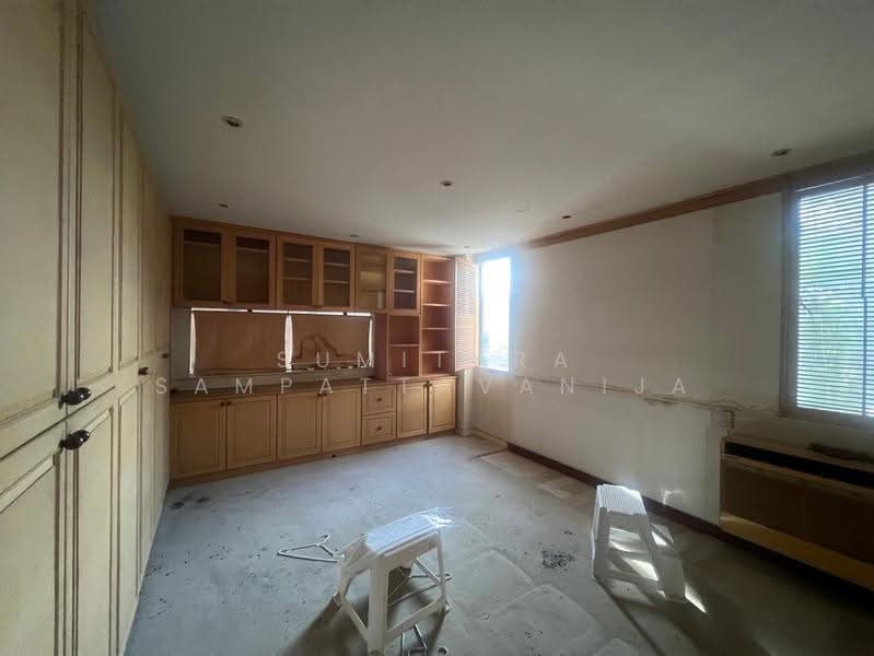 Building for rent Town In Town, Bangkok, Wang Thonglang, Bangkok, , 1,580 sqm, Shophouse For Rent, by Sumitara Sampattavanija, 500548441 - DDproperty.com