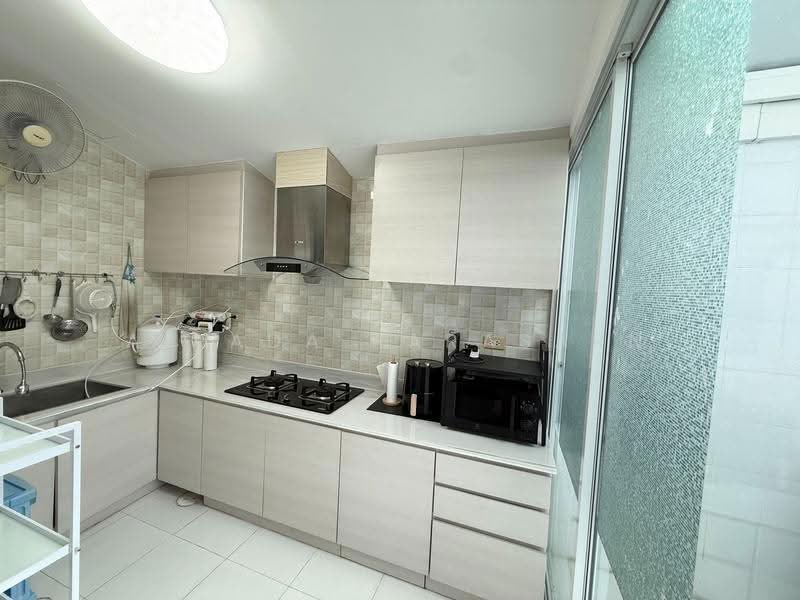 Golden Town Watcharapol-Sukhapiban 5, Bangkok, Sukhaphiban 5 Road, O-Ngoen, Sai Mai, Bangkok, 4 Bedrooms, 131 sqm, Townhouse For Rent, by Airada Parasarn, 500548460 - DDproperty.com