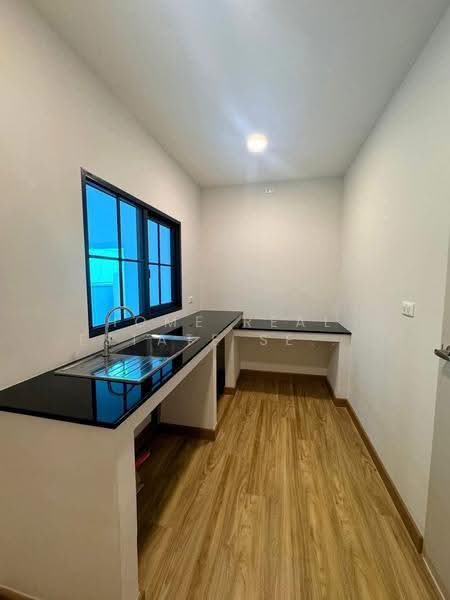 Centro Rama 5-Nakhon In, Nonthaburi, Soi Bang Khu Wiang 3, Bang Khu Wiang, Bang Kruai, Nonthaburi, 4 Bedrooms, 230 sqm, Single Detached House For Sale, by HOME Real Estate Service, 500548466 - DDproperty.com