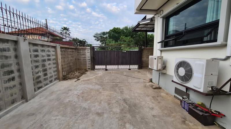 Baan Hong Prayun 3 Bang Bua Thong, Nonthaburi, Bang Rak Pattana, Bang Bua Thong, Nonthaburi, 4 Bedrooms, 120 sqm, Townhouse For Sale, by บ้านหงส์ประยูร 3 บางบัวทอง, 500548469 - DDproperty.com
