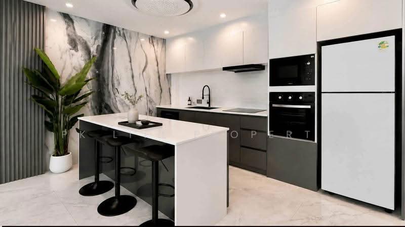 4S0021 Pool villa for sale 17,900,000 baht 4 bedroom 3 bathroom at patong have fully furnished, Phuket, Patong, Kathu, Phuket, 4 Bedrooms, 140 sqm, Villa For Sale, by PK LIFE Property, 500548546 - DDproperty.com