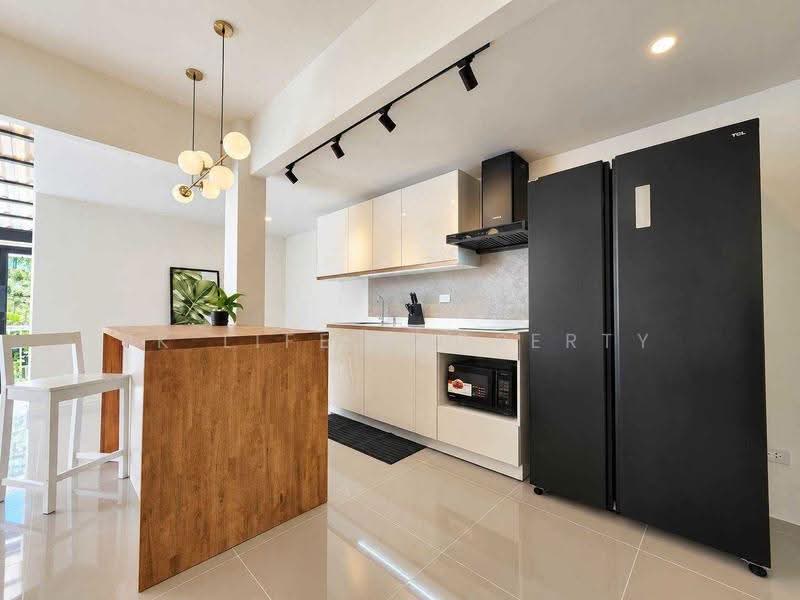 5S0311 This house for sale 5,090,000 baht 3 bedroom 2 bathroom at kathu have fully furnished, ภูเก็ต, กะทู้, ภูเก็ต, 140 ตร.ม., บ้านแฝด ขาย, โดย PK LIFE Property, 500548576 - DDproperty.com