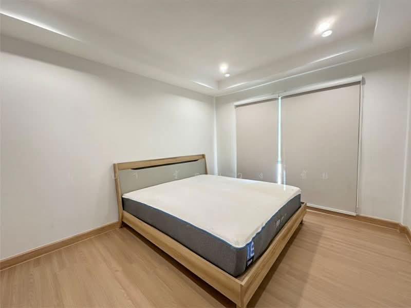 ให้เช่าบ้านแฝด รีโนเวทใหม่ ตรงข้ามเซ็นทรัลพระราม 2 บ้านสวย แต่งครบ พร้อมอยู่, กรุงเทพ, พระราม 2, ท่าข้าม, บางขุนเทียน, กรุงเทพ, 150 ตร.ม., บ้านแฝด ให้เช่า, โดย บุษบา รัตนวงษ์ชัย, 500548601 - DDproperty.com