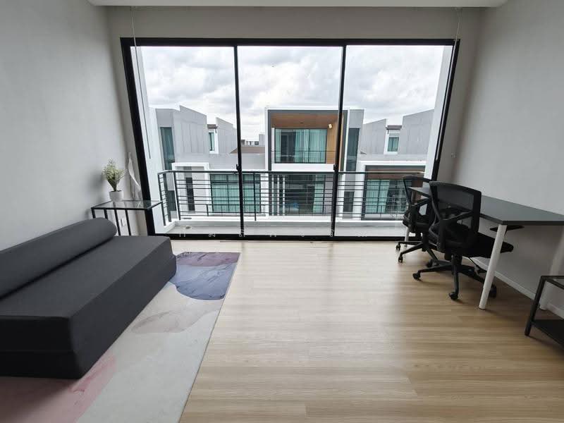 Nirvana Define Srinakarin-Rama 9, Bangkok, Srinakarin - Rom Klao Road, Saphan Sung, Bangkok, 3 Bedrooms, 230 sqm, Townhouse For Sale, by กมลพรรณ ดวงดารา, 500548612 - DDproperty.com