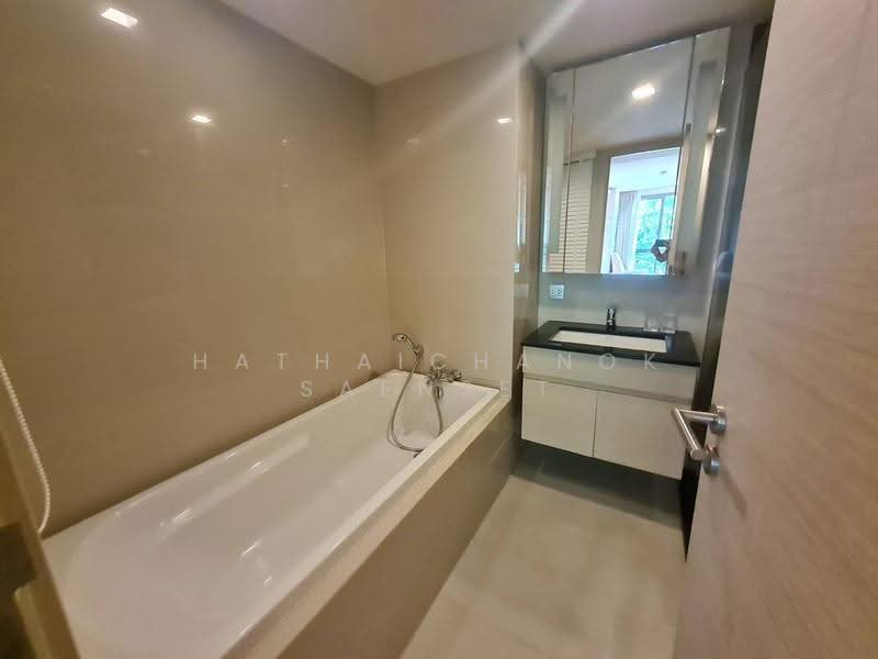Via BOTANI, Bangkok, 36 Soi Sukhumvit 47, Sukhumvit Road, Khlong Tan Nua, Watthana, Bangkok, 1 Bedroom, 50 sqm, Condo For Rent, by Hathaichanok Saenset, 500548621 - DDproperty.com