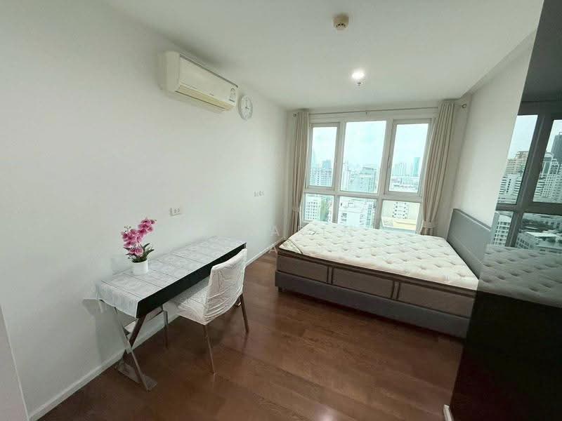 15 Sukhumvit Residences : 15 สุขุมวิท เรสซิเด็นซ์, กรุงเทพ, ซอยสุขุมวิท 15, คลองเตยเหนือ, วัฒนา, กรุงเทพ, 96 ตร.ม., คอนโด ให้เช่า, โดย Nakarin Sookpaiboon, 500548669 - DDproperty.com