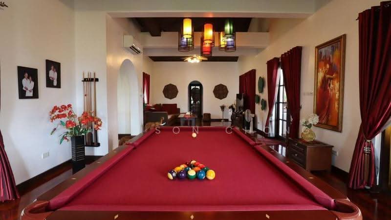 6-BR Villa, Prachuap Khiri Khan, Nong Kae, Hua Hin, Prachuap Khiri Khan, 6 Bedrooms, 650 sqm, Villa For Sale, by Harrison Chong, 500548835 - DDproperty.com