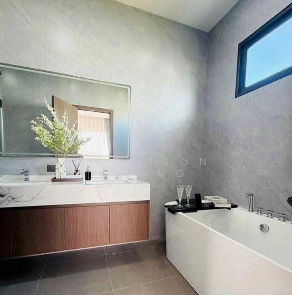 Palm Lakeside Villas : ปาล์ม เลคไซด์ วิลล่า, ชลบุรี, โป่ง, บางละมุง, ชลบุรี, 300 ตร.ม., วิลล่า ขาย, โดย Harrison Chong, 500548915 - DDproperty.com