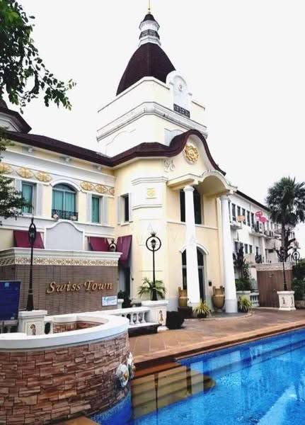 Baan Klang Muang Swiss Town Kaset-Nawamin, Bangkok, Soi Moobaan Klang Mueng, Chorake Bua, Lat Phrao, Bangkok, 3 Bedrooms, 190 sqm, Townhouse For Sale, by Thananith Ittitulyapong, 500548967 - DDproperty.com