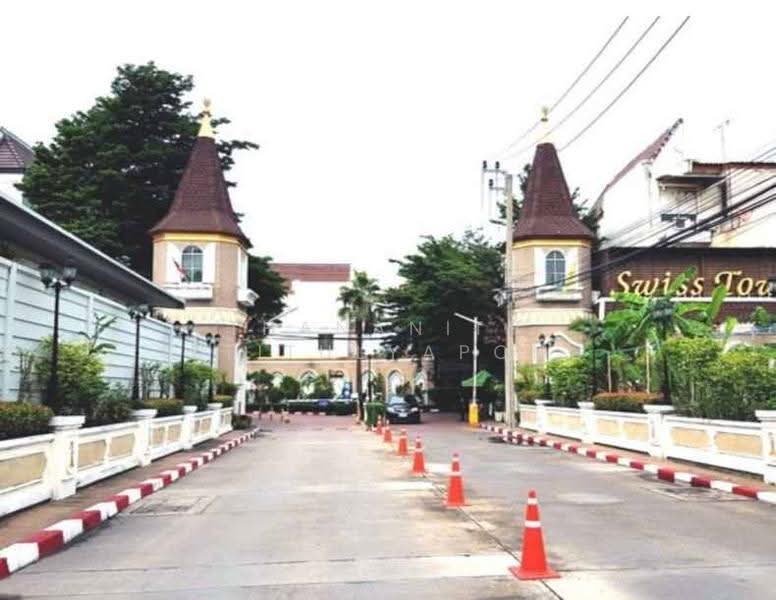 Baan Klang Muang Swiss Town Kaset-Nawamin : บ้านกลางเมือง สวิสทาวน์ เกษตร-นวมินทร์, กรุงเทพ, ซอยหมู่บ้านกลางเมือง, จรเข้บัว, ลาดพร้าว, กรุงเทพ, 190 ตร.ม., Townhouse ขาย, โดย Thananith Ittitulyapong, 500548967 - DDproperty.com