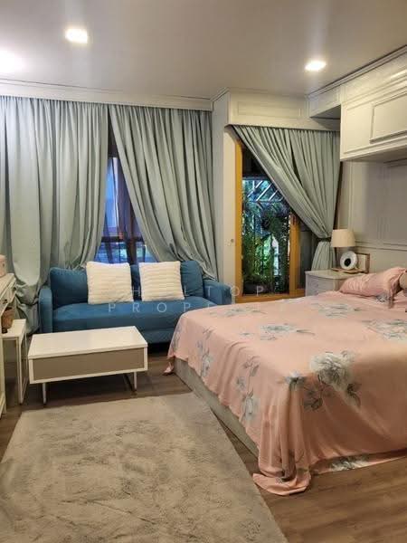 The Base Sukhumvit 50, Bangkok, Soi Roem Charoen 1, Sukhumvit 50 Road, Phra Kanong, Khlong Toei, Bangkok, Studio, 26 sqm, Condo For Rent, by Holtop Property, 500549036 - DDproperty.com