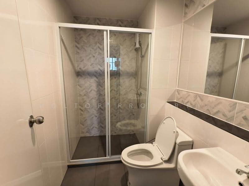 Regent Home Wutthakat, Bangkok, Wutthakat Road, Talat Plu, Thon Buri, Bangkok, 1 Bedroom, 26 sqm, Condo For Rent, by Holtop Property, 500549080 - DDproperty.com