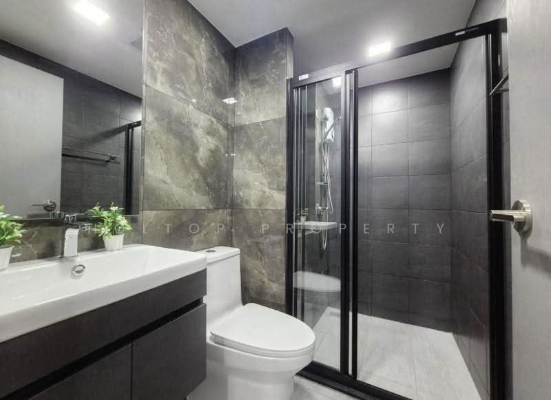 Maroon Ratchada 32, Bangkok, Chan Kasem, Chatuchak, Bangkok, 1 Bedroom, 27 sqm, Condo For Rent, by Holtop Property, 500549085 - DDproperty.com