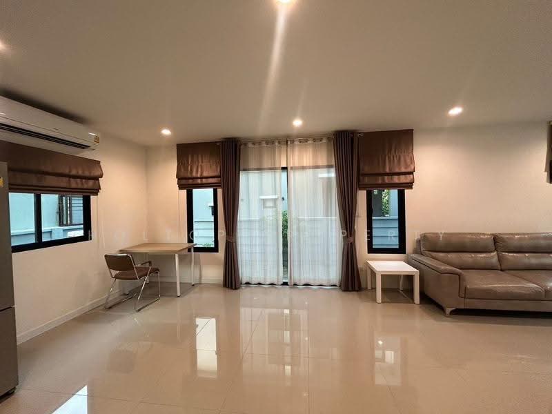 Delight Donmuang-Rangsit : ดีไลท์ ดอนเมือง-รังสิต, ปทุมธานี, ถนนเลียบคลองรังสิตฯ หมู่ 5, หลักหก, เมืองปทุมธานี, ปทุมธานี, 180 ตร.ม., บ้านเดี่ยว ให้เช่า, โดย Holtop Property, 500549088 - DDproperty.com