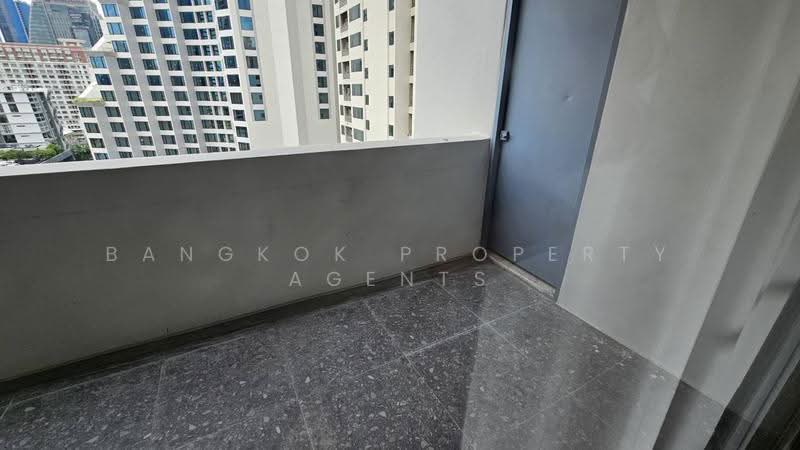 Dera Mansion, Bangkok, 23 Soi Sukhumvit 18, Khlong Toei, Bangkok, 4 Bedrooms, 650 sqm, Condo For Rent, by BANGKOK PROPERTY AGENTS, 500549117 - DDproperty.com