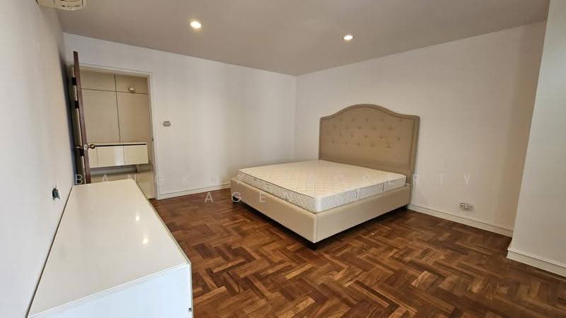 Dera Mansion, Bangkok, 23 Soi Sukhumvit 18, Khlong Toei, Bangkok, 4 Bedrooms, 650 sqm, Condo For Rent, by BANGKOK PROPERTY AGENTS, 500549117 - DDproperty.com
