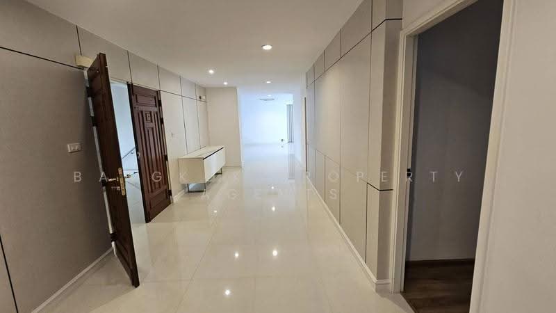 Dera Mansion, Bangkok, 23 Soi Sukhumvit 18, Khlong Toei, Bangkok, 4 Bedrooms, 650 sqm, Condo For Rent, by BANGKOK PROPERTY AGENTS, 500549117 - DDproperty.com