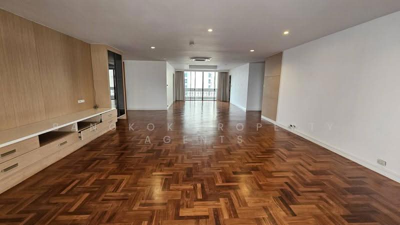 Dera Mansion, Bangkok, 23 Soi Sukhumvit 18, Khlong Toei, Bangkok, 4 Bedrooms, 650 sqm, Condo For Rent, by BANGKOK PROPERTY AGENTS, 500549117 - DDproperty.com