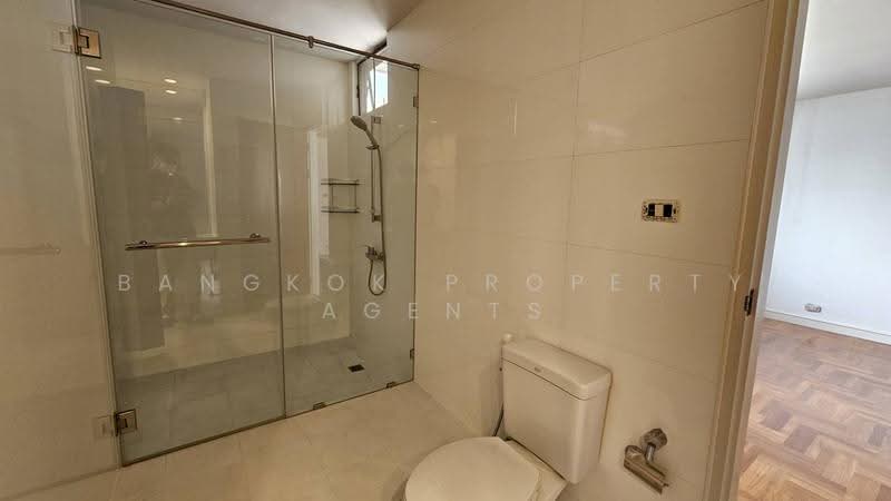 Dera Mansion, Bangkok, 23 Soi Sukhumvit 18, Khlong Toei, Bangkok, 4 Bedrooms, 650 sqm, Condo For Rent, by BANGKOK PROPERTY AGENTS, 500549117 - DDproperty.com