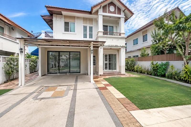 วิสต้าวิลล์ เฟสบี ลำลูกกา คลอง 3, Pathum Thani, ชลมาร์คพิจารณ์, Lat Sawai, Lam Luk Ka, Pathum Thani, 4 Bedrooms, 140 sqm, Single Detached House For Sale, by สง่าชัย ไทรทองคำ, 500549119 - DDproperty.com