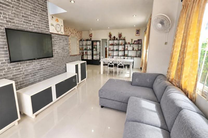 วิสต้าวิลล์ เฟสบี ลำลูกกา คลอง 3, Pathum Thani, ชลมาร์คพิจารณ์, Lat Sawai, Lam Luk Ka, Pathum Thani, 4 Bedrooms, 140 sqm, Single Detached House For Sale, by สง่าชัย ไทรทองคำ, 500549119 - DDproperty.com
