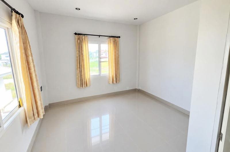 วิสต้าวิลล์ เฟสบี ลำลูกกา คลอง 3, Pathum Thani, ชลมาร์คพิจารณ์, Lat Sawai, Lam Luk Ka, Pathum Thani, 4 Bedrooms, 140 sqm, Single Detached House For Sale, by สง่าชัย ไทรทองคำ, 500549119 - DDproperty.com
