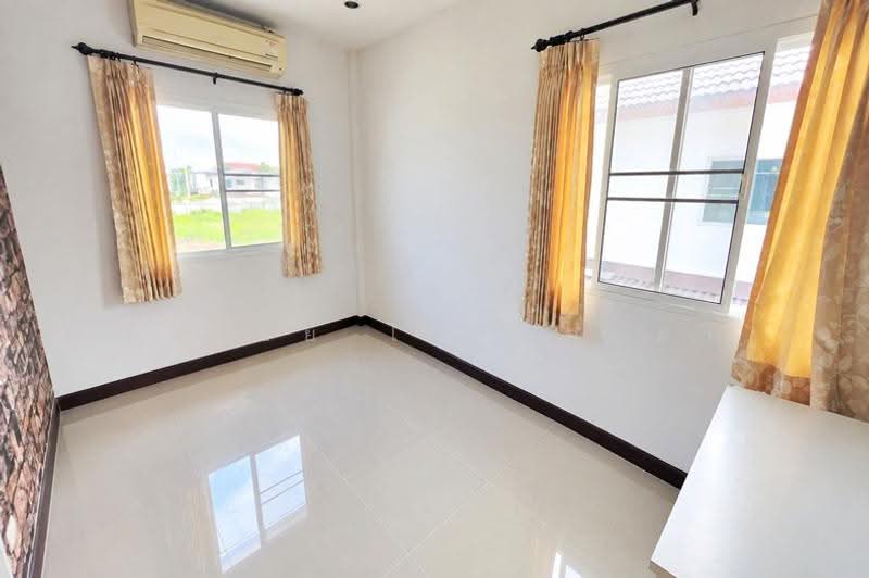 วิสต้าวิลล์ เฟสบี ลำลูกกา คลอง 3, Pathum Thani, ชลมาร์คพิจารณ์, Lat Sawai, Lam Luk Ka, Pathum Thani, 4 Bedrooms, 140 sqm, Single Detached House For Sale, by สง่าชัย ไทรทองคำ, 500549119 - DDproperty.com