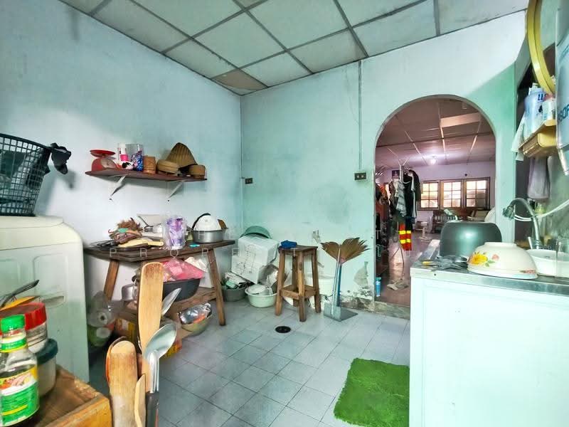 หมู่บ้านพรจิราเงิน ปทุมธานี, Pathum Thani, Khu Khot, Lam Luk Ka, Pathum Thani, 2 Bedrooms, 100 sqm, Townhouse For Sale, by The Best Property โบว์, 500549122 - DDproperty.com