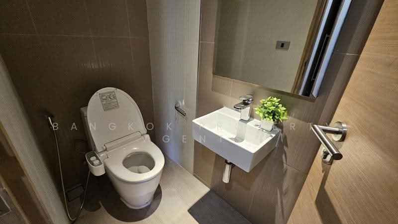 Kirthana Residence, Bangkok, 255 Soi Sukhumvit 31, Khlongtoei Nua, Watthana, Bangkok, 2 Bedrooms, 105 sqm, Condo For Rent, by BANGKOK PROPERTY AGENTS, 500549123 - DDproperty.com