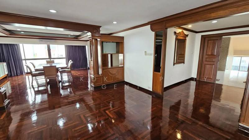 Rishi Court, Bangkok, 47 Soi Sukhumvit 15, Khlongtoei Nua, Watthana, Bangkok, 3 Bedrooms, 294 sqm, Condo For Rent, by BANGKOK PROPERTY AGENTS, 500549143 - DDproperty.com