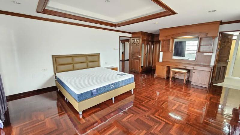 Rishi Court, Bangkok, 47 Soi Sukhumvit 15, Khlongtoei Nua, Watthana, Bangkok, 3 Bedrooms, 294 sqm, Condo For Rent, by BANGKOK PROPERTY AGENTS, 500549143 - DDproperty.com