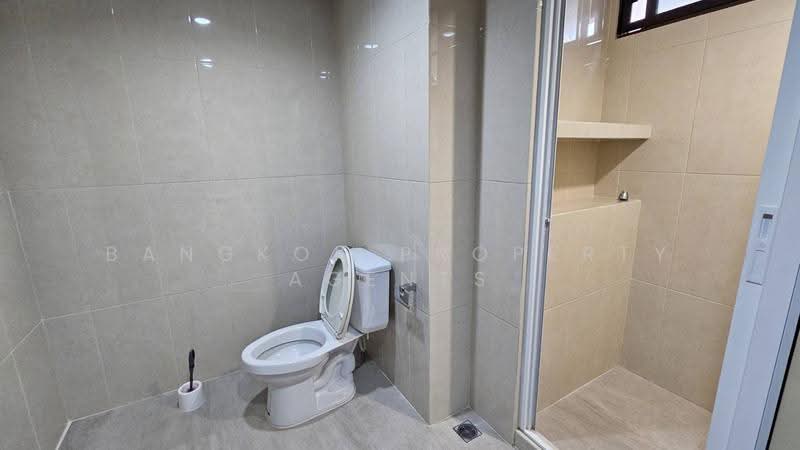 Rishi Court, Bangkok, 47 Soi Sukhumvit 15, Khlongtoei Nua, Watthana, Bangkok, 3 Bedrooms, 294 sqm, Condo For Rent, by BANGKOK PROPERTY AGENTS, 500549143 - DDproperty.com