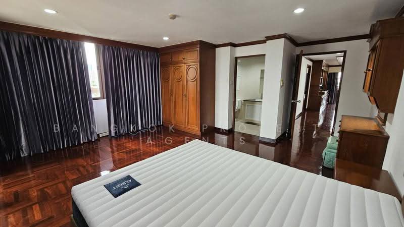 Rishi Court, Bangkok, 47 Soi Sukhumvit 15, Khlongtoei Nua, Watthana, Bangkok, 3 Bedrooms, 294 sqm, Condo For Rent, by BANGKOK PROPERTY AGENTS, 500549143 - DDproperty.com