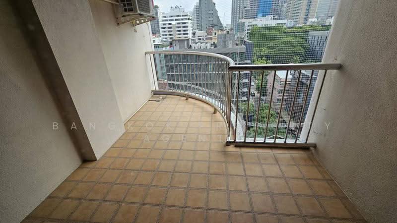 Rishi Court, Bangkok, 47 Soi Sukhumvit 15, Khlongtoei Nua, Watthana, Bangkok, 3 Bedrooms, 294 sqm, Condo For Rent, by BANGKOK PROPERTY AGENTS, 500549143 - DDproperty.com