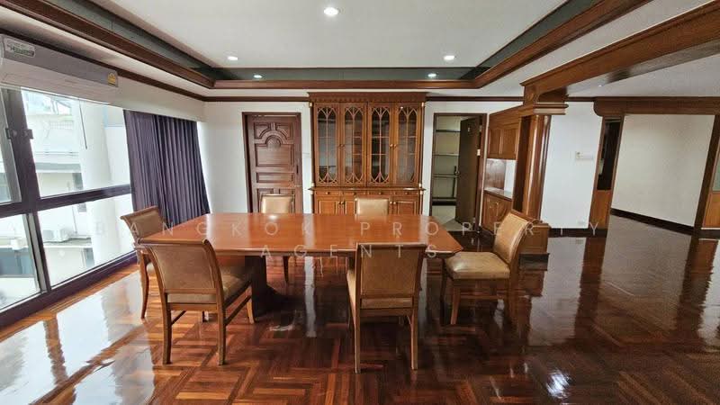 Rishi Court, Bangkok, 47 Soi Sukhumvit 15, Khlongtoei Nua, Watthana, Bangkok, 3 Bedrooms, 294 sqm, Condo For Rent, by BANGKOK PROPERTY AGENTS, 500549143 - DDproperty.com