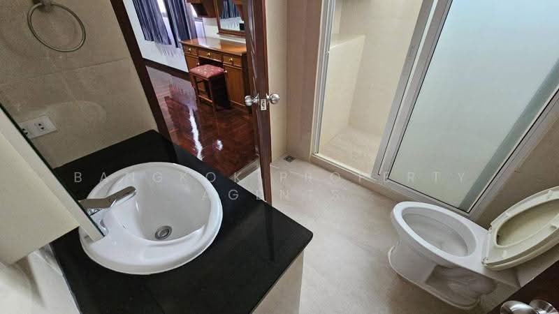 Rishi Court, Bangkok, 47 Soi Sukhumvit 15, Khlongtoei Nua, Watthana, Bangkok, 3 Bedrooms, 294 sqm, Condo For Rent, by BANGKOK PROPERTY AGENTS, 500549143 - DDproperty.com