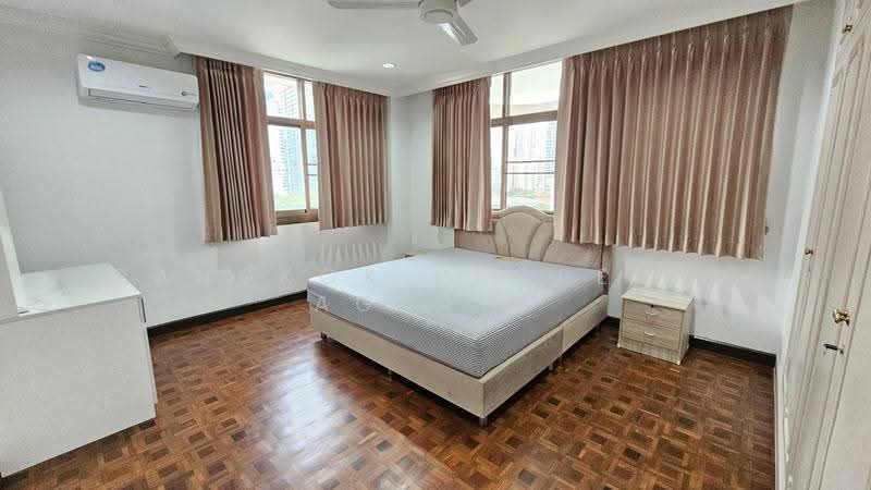 Rishi Court, Bangkok, 47 Soi Sukhumvit 15, Khlongtoei Nua, Watthana, Bangkok, 3 Bedrooms, 200 sqm, Condo For Rent, by BANGKOK PROPERTY AGENTS, 500549149 - DDproperty.com