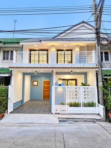 Pruksa 10, Nonthaburi, Bang Kruai - Sai Noi Road, Sai Noi, Nonthaburi, 3 Bedrooms, 100 sqm, Semi-Detached House (Twin House) For Sale, by ชลธิชา ปรางค์ประทานพร, 500549154 - DDproperty.com