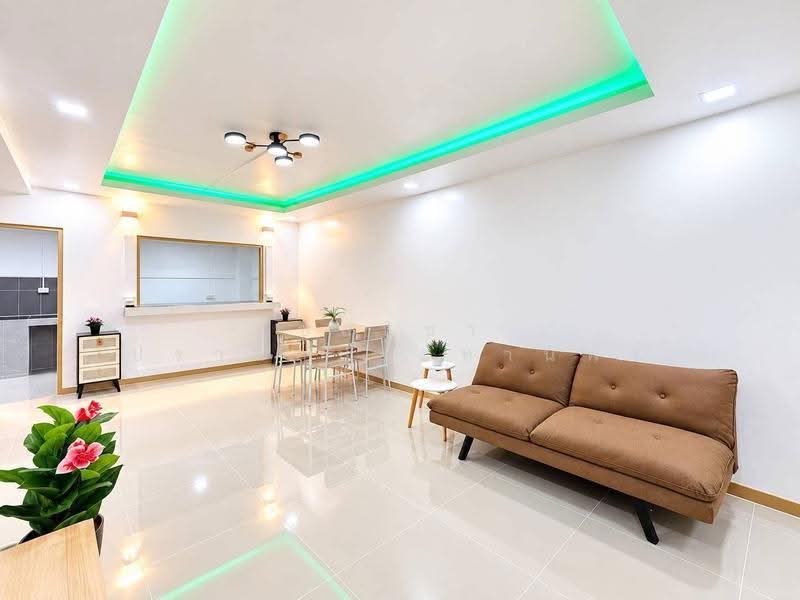 Pruksa 10, Nonthaburi, Bang Kruai - Sai Noi Road, Sai Noi, Nonthaburi, 3 Bedrooms, 100 sqm, Semi-Detached House (Twin House) For Sale, by ชลธิชา ปรางค์ประทานพร, 500549154 - DDproperty.com