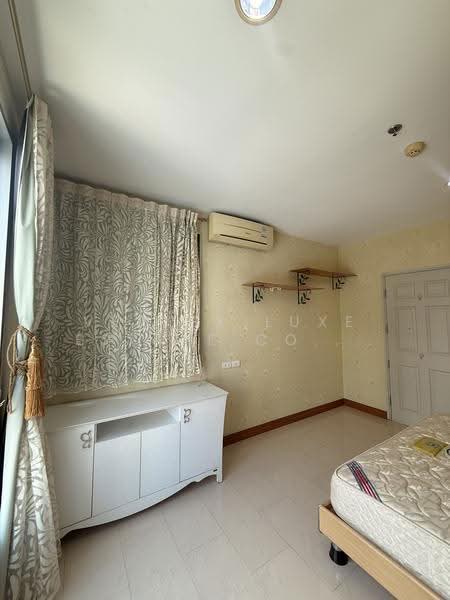 Life @ Sathorn 10, Bangkok, 48 Soi Sathorn 10, Sathorn Road, Silom, Bang Rak, Bangkok, 1 Bedroom, 40 sqm, Condo For Rent, by Vertex Luxe Estate Co.,LTD, 500549167 - DDproperty.com
