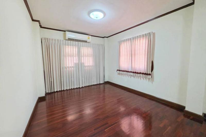 Baan Suetrong Rangsit Khlong 3, Pathum Thani, Bang Yitho, Thanyaburi, Pathum Thani, 3 Bedrooms, 337 sqm, Single Detached House For Sale, by ชนะชาติ นนท์ตา, 500549173 - DDproperty.com