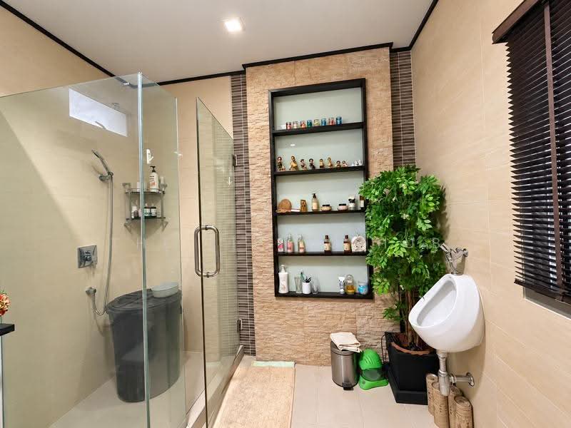 Pattra Mo Town, Nonthaburi, Chaeng Watthana Road, Soi 19, Bang Phut, Pak Kret, Nonthaburi, 3 Bedrooms, 230 sqm, Townhouse For Sale, by THE LIVING HUB, 500549199 - DDproperty.com