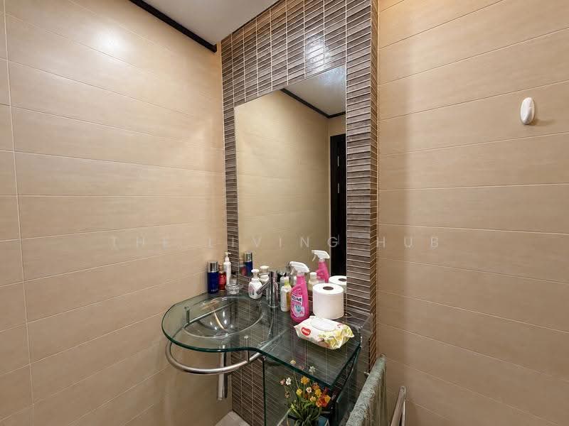 Pattra Mo Town, Nonthaburi, Chaeng Watthana Road, Soi 19, Bang Phut, Pak Kret, Nonthaburi, 3 Bedrooms, 230 sqm, Townhouse For Sale, by THE LIVING HUB, 500549199 - DDproperty.com