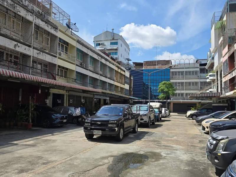 อาคารบุญดิศ, Bangkok, Khlong Maha Nak, Pom Prap Sattru Phai, Bangkok, , 111 sqm, Shophouse For Sale, by ชนะชาติ นนท์ตา, 500549201 - DDproperty.com