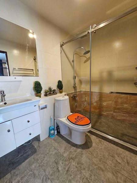 Baan Klang Krung Resort (Ratchada 7), Bangkok, 7 Ratchadaphisek Road, Din Daeng, Bangkok, 2 Bedrooms, 100 sqm, Condo For Rent, by พิมพ์ภัทรา แจ่มอุลิตรัตน, 500549239 - DDproperty.com