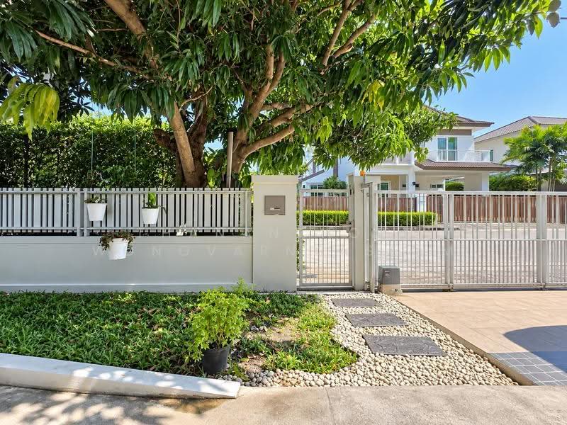 Manthana Rama 9-Srinakarin, Bangkok, 50 Krungthep Kreetha Road, Hua Mak, Bang Kapi, Bangkok, 4 Bedrooms, 180 sqm, Single Detached House For Sale, by Thananthorn Wongvarnkaseam, 500549265 - DDproperty.com