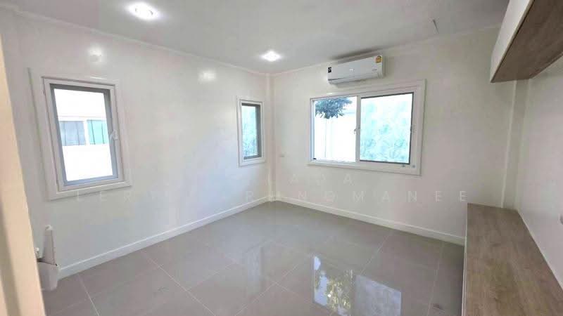 Supalai Ville Bangna-Wongwaen, Samut Prakan, Soi 01 Kanchanaphisek 39, Kanchanaphisek parallel Road, Rachathewa, Bang Plee, Samut Prakan, 4 Bedrooms, 260 sqm, Single Detached House For Sale, by Pimlada Lertritrungmanee, 500549281 - DDproperty.com